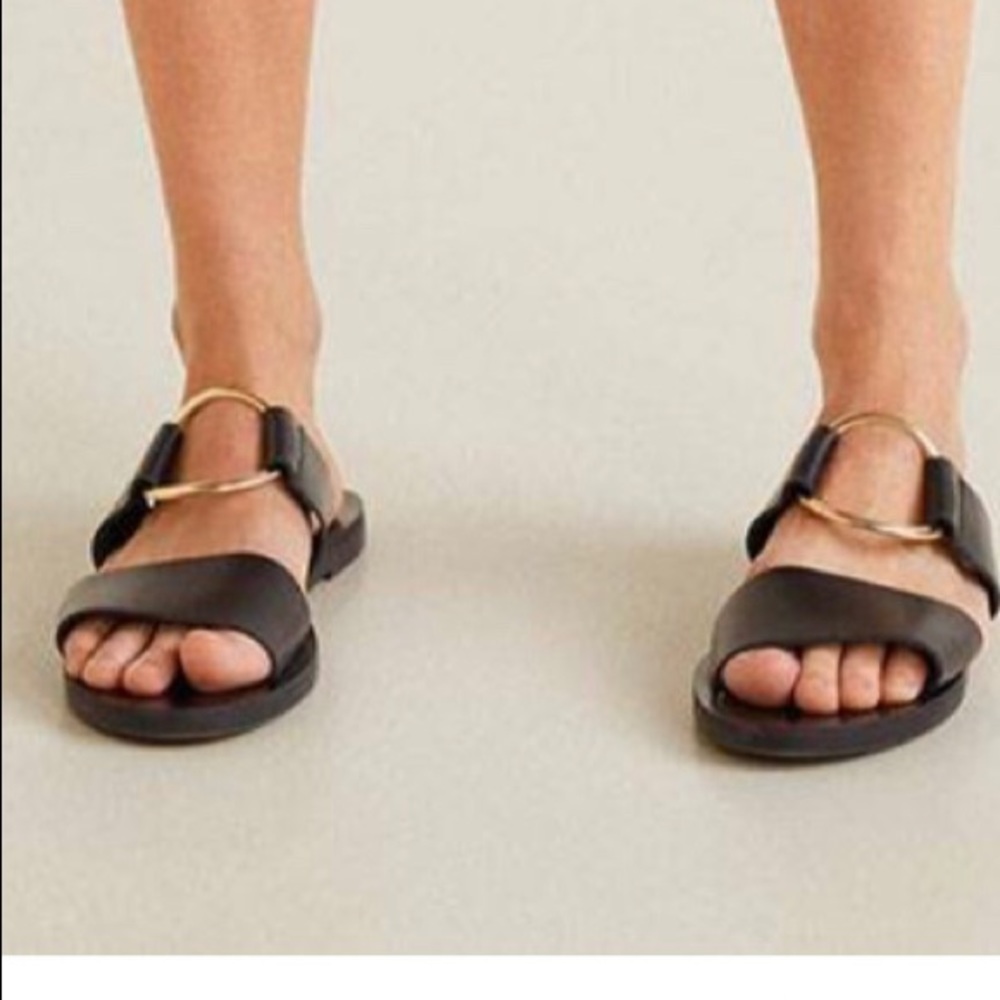 ANDIAMO GLADIATOR STYLE SANDALS - Picture 3 of 8